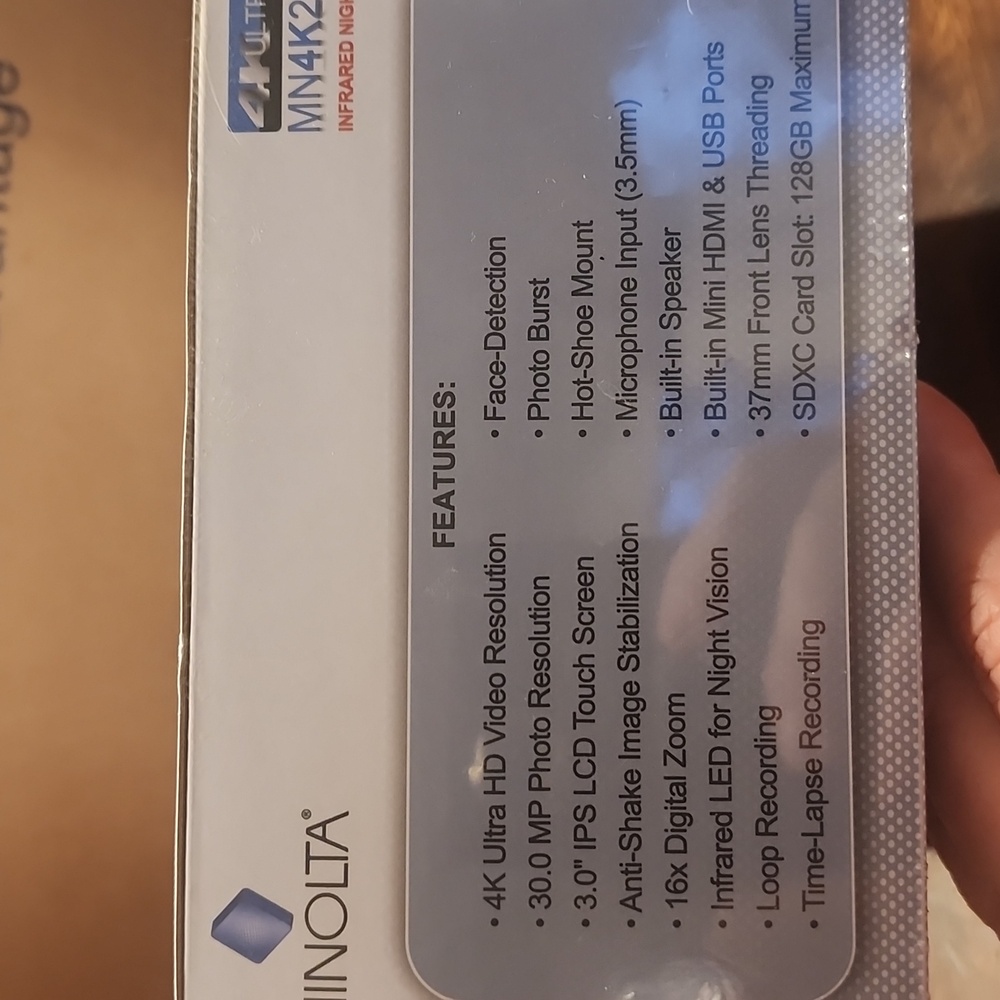 **RESERVED**MINOLTA 4K Ultra HD Camcorder - Black - Picture 7 of 7